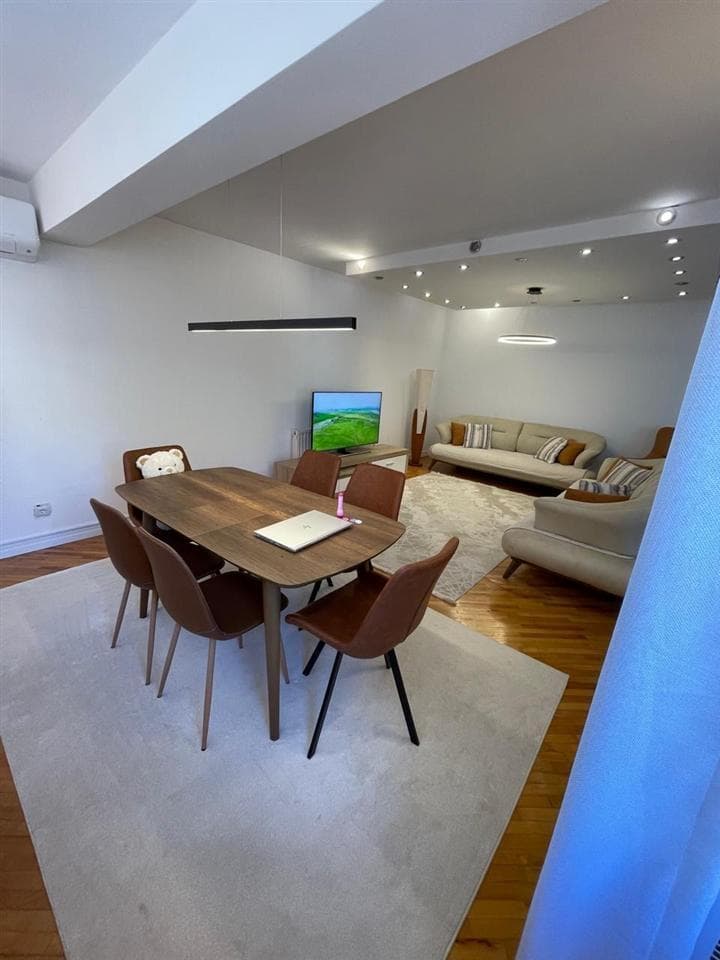 Banesë në SHITJE – 107 m² | Bregu i 2