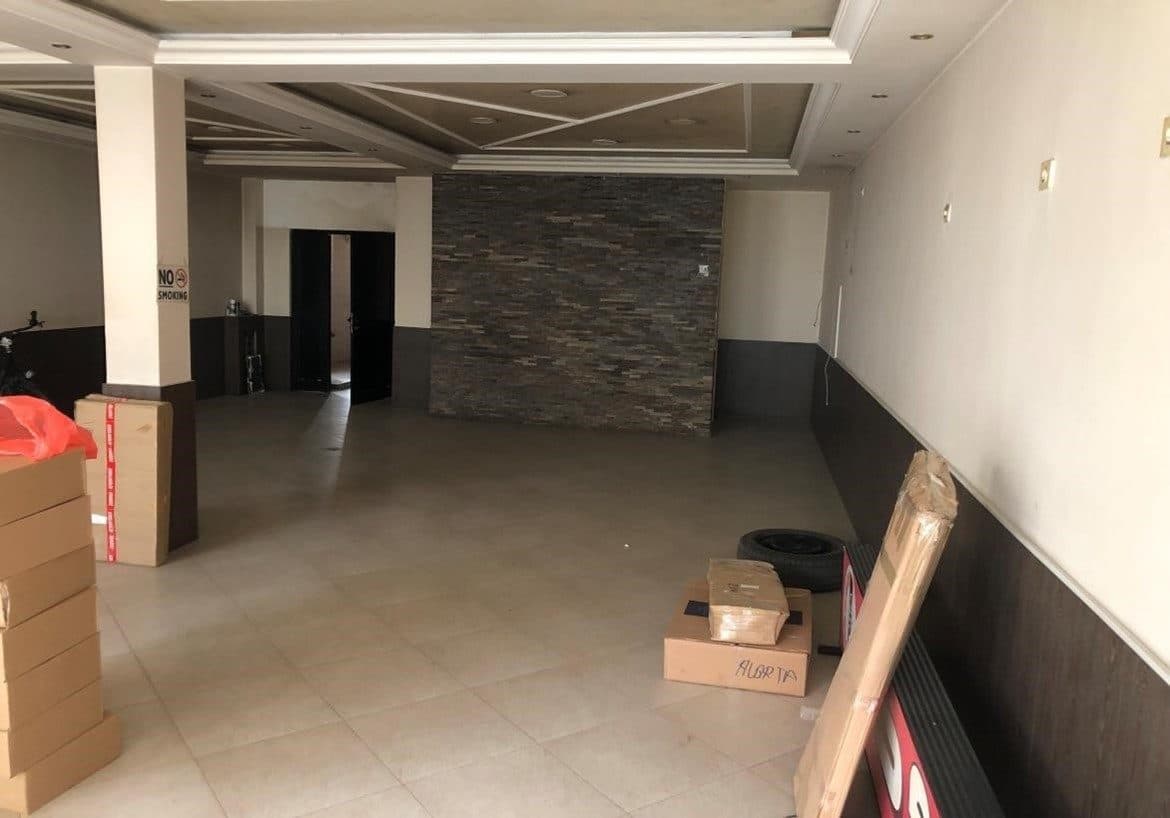 Lokal me QIRA – 300 m² | në Kalabri 3