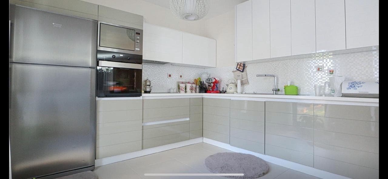 Shtëpi PËR SHITJE – 320 m² | Lagjja Qendresa 4