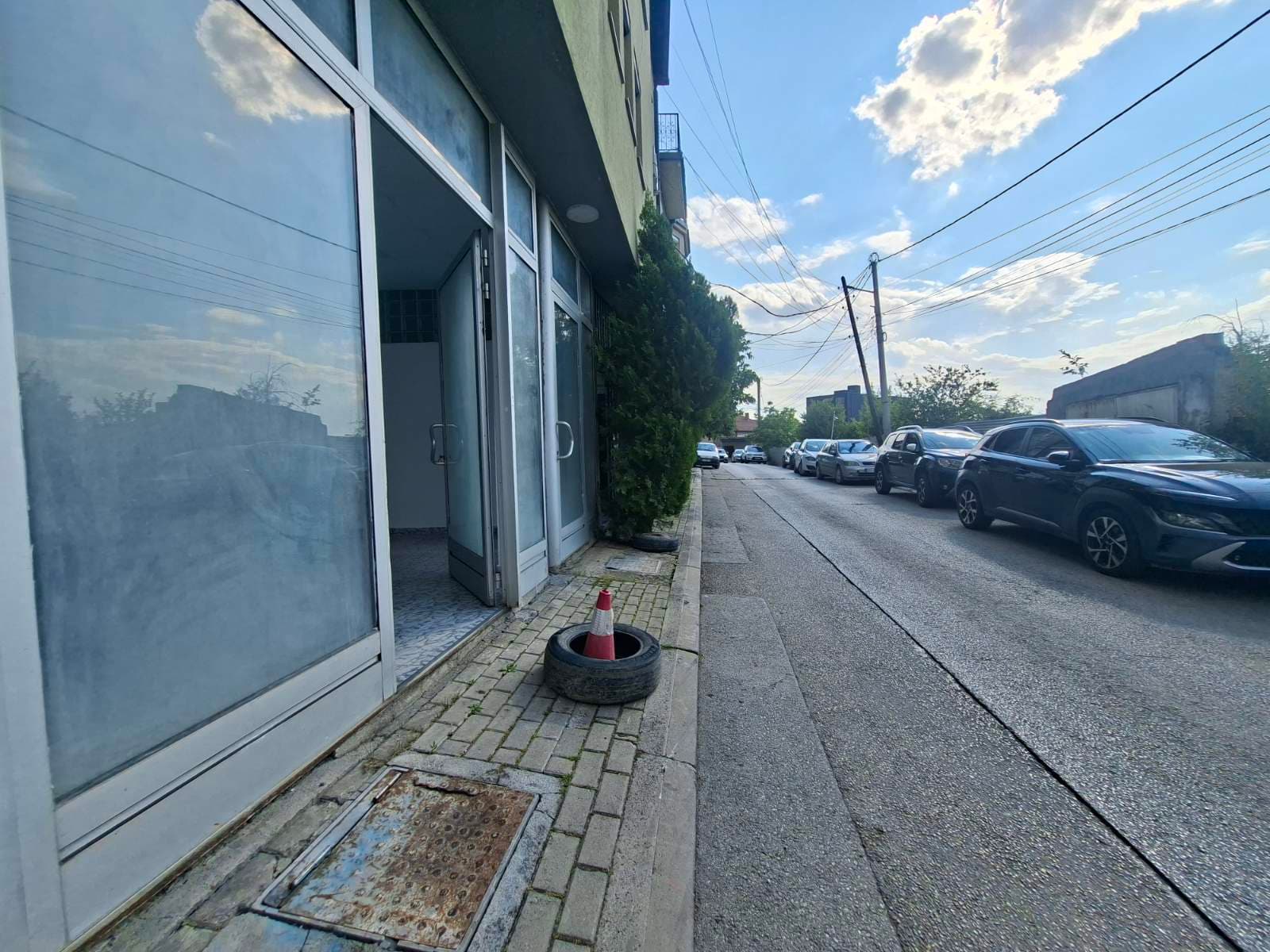 Lokal me QIRA – 36 m² | Aktash, 4