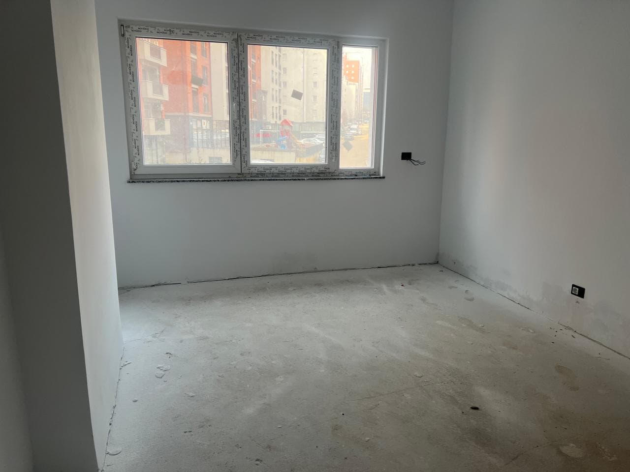 Apartament për SHITJE – 175 m² | Rruga Muharrem Fejza