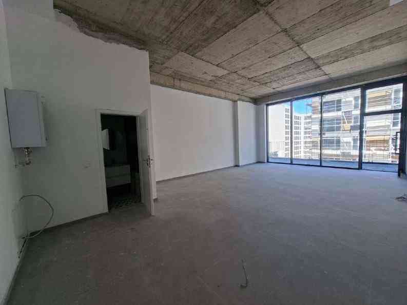 Lokal me QIRA – 70 m² | Prime City,