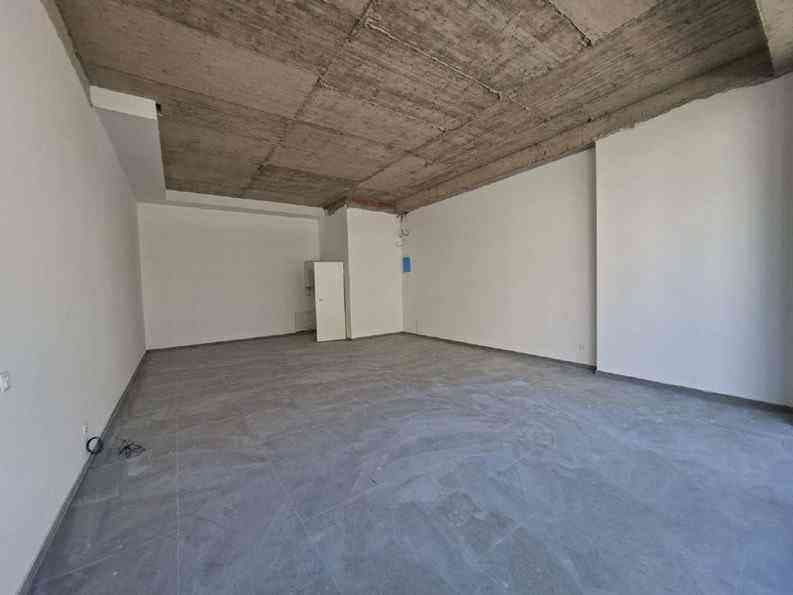Lokal me QIRA – 80 m² | Prime City, 4