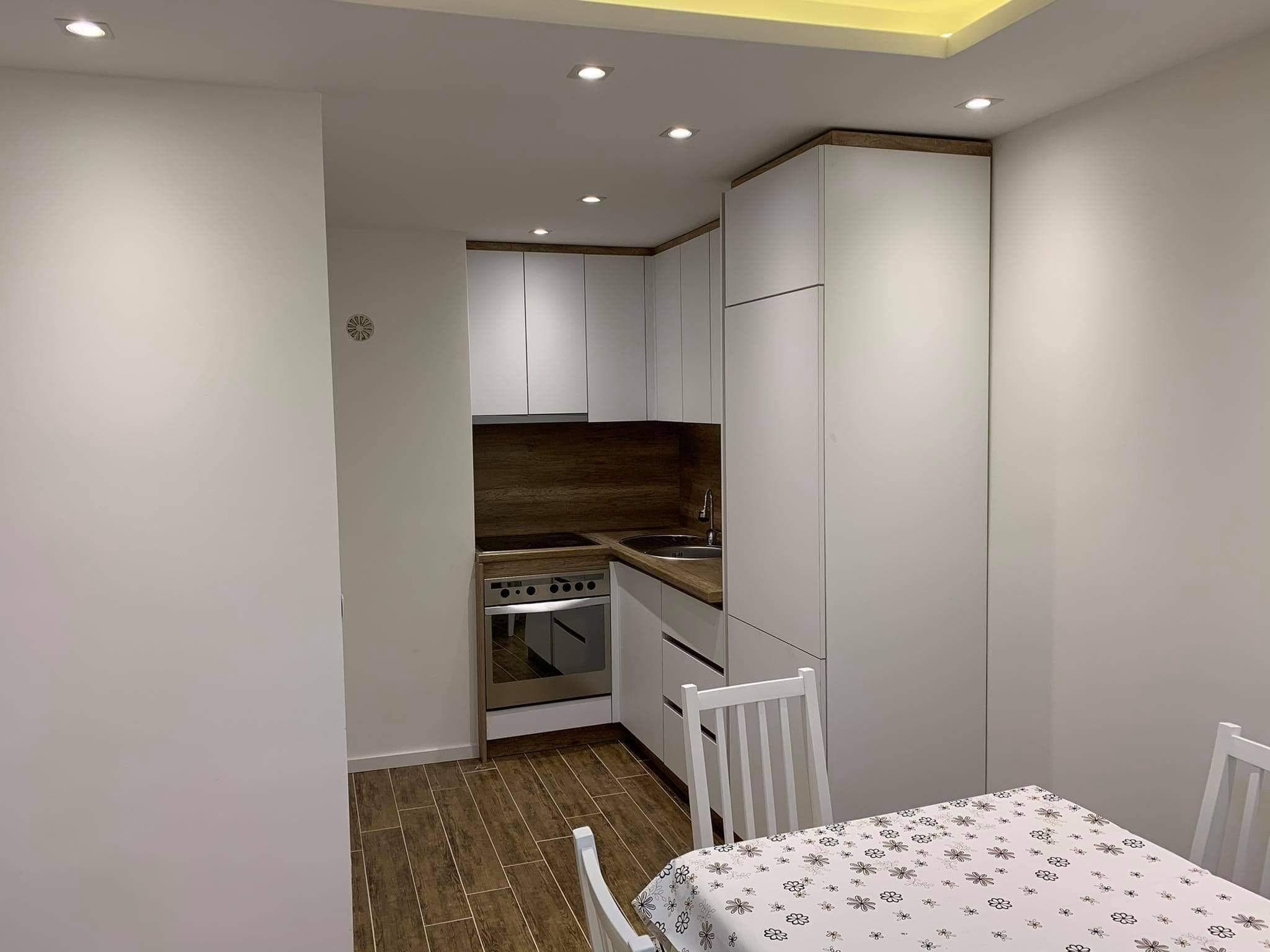 APARTAMENT PËR QIRA – 60 m² 3