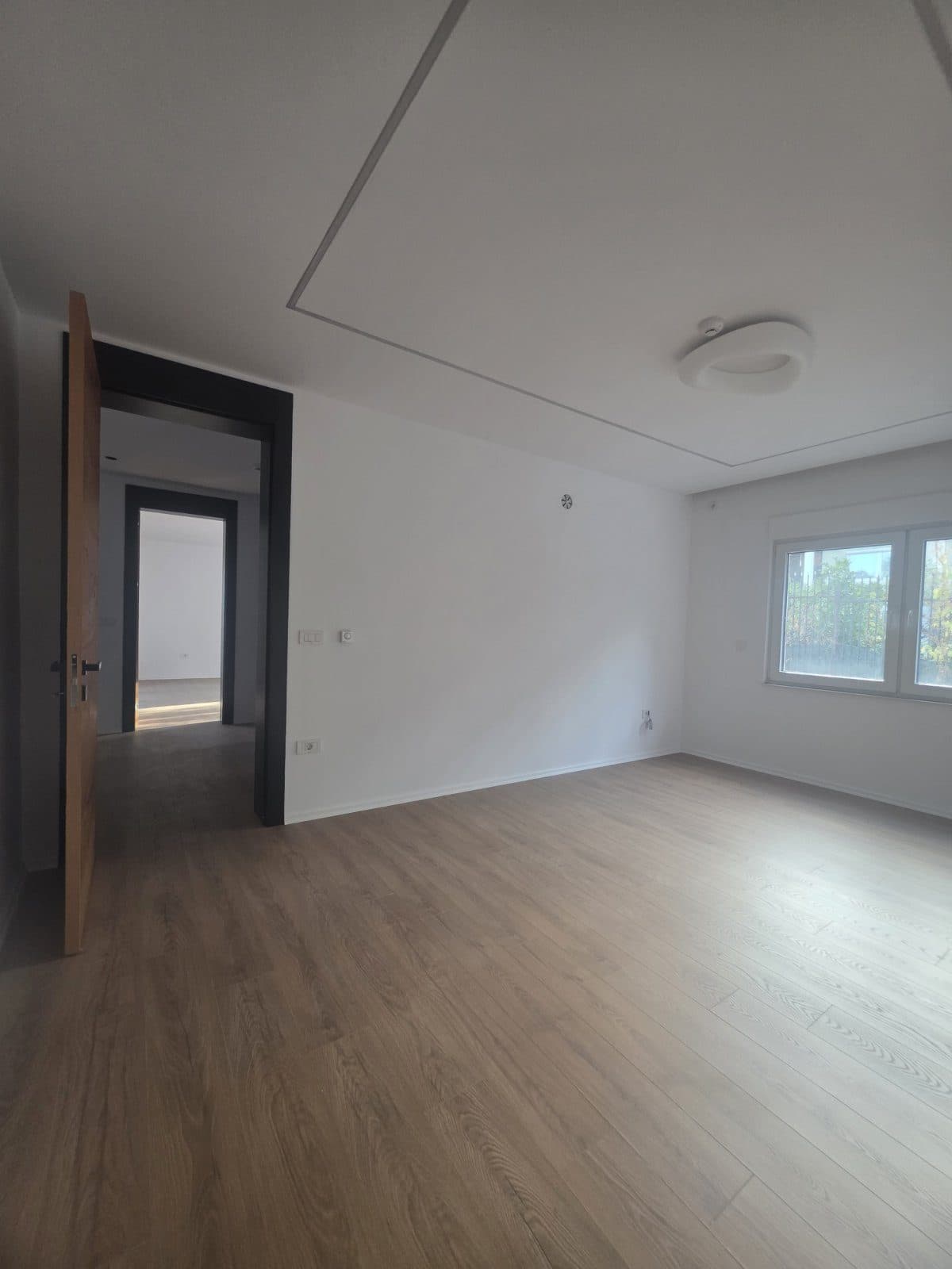 SHTËPI LUKSOZE PËR QIRA – 800 m² | DRAGODAN, PRISHTINË | €4,000/MUAJ