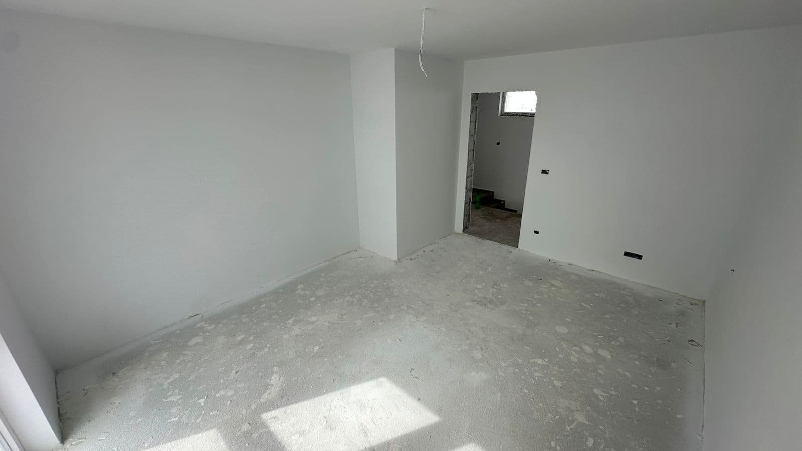 Shtëpi në SHITJE – 215 m² | Çagllavicë
