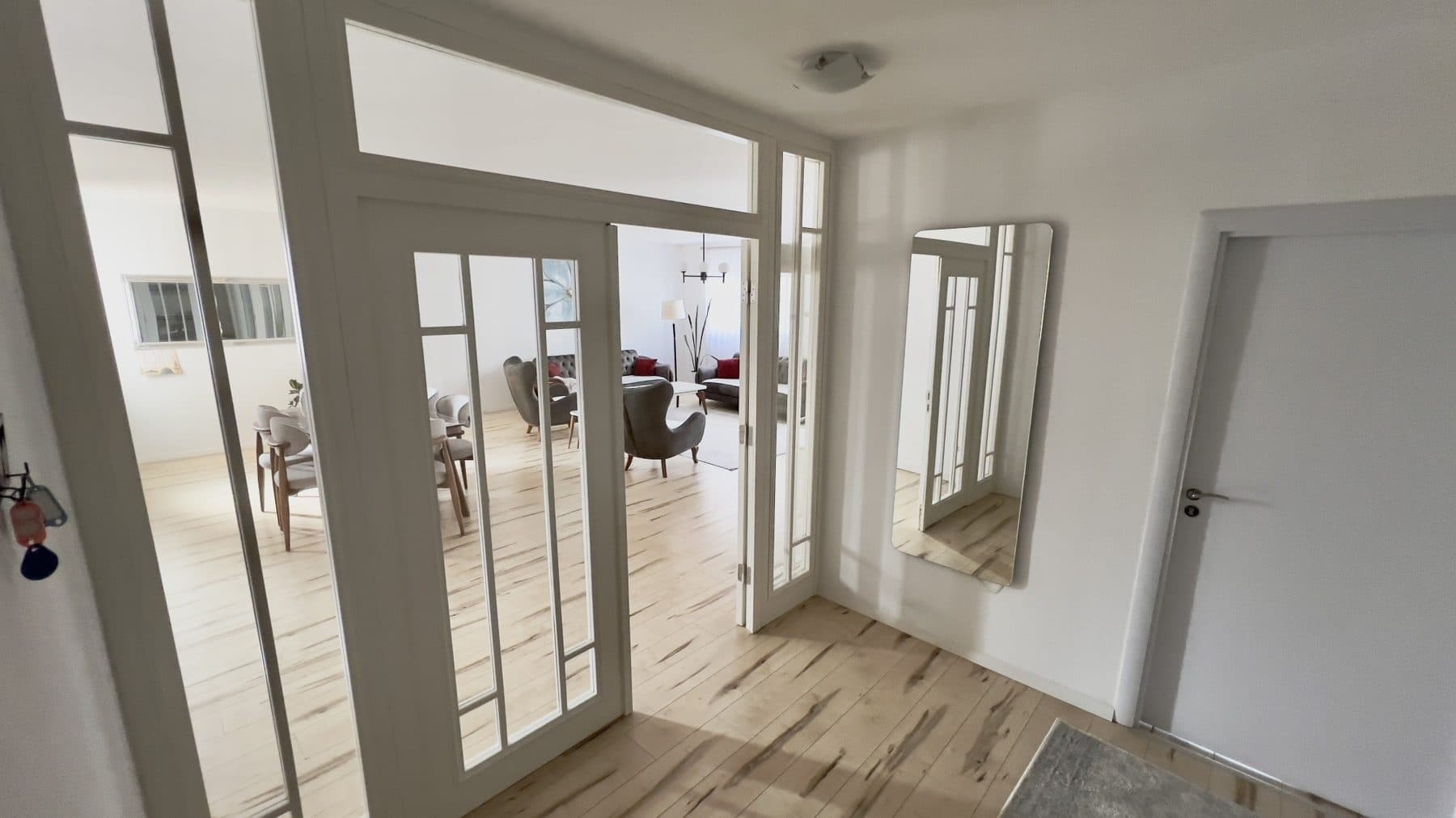 APARTAMENT LUKS PËR SHITJE – 160 m² | FUSHË KOSOVË 4