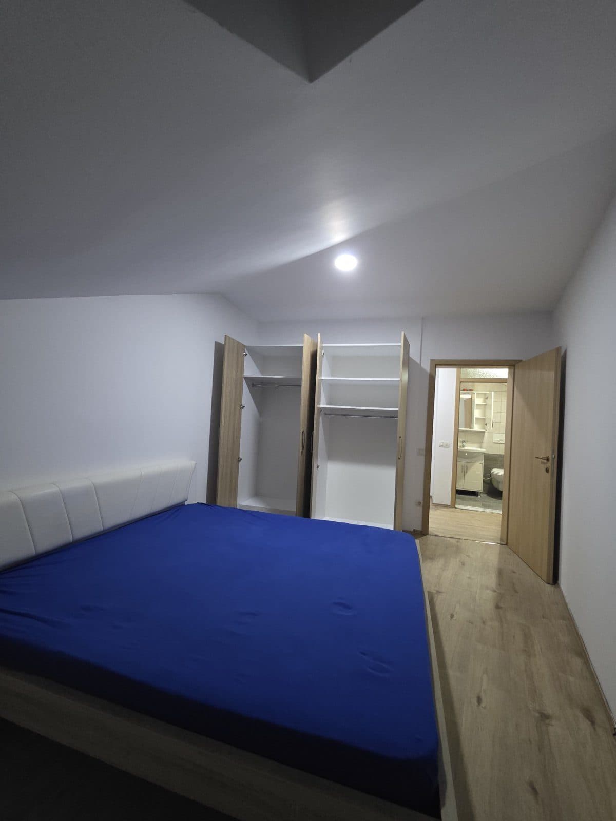 APARTAMENT PËR QIRA – 45 m² 4