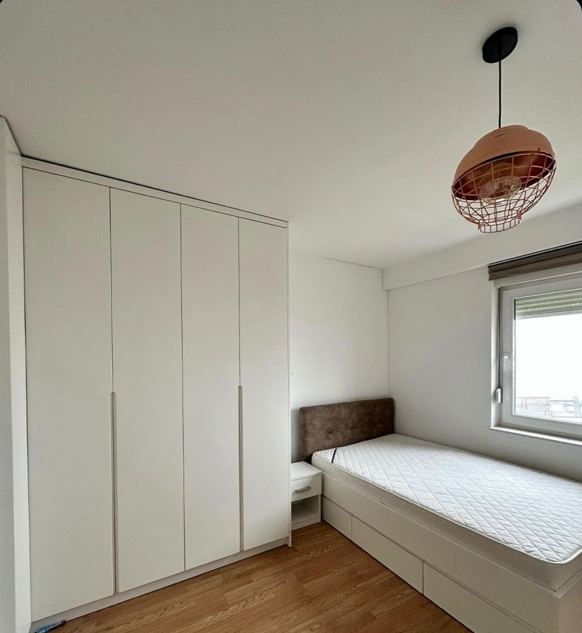 Banesë në SHITJE – 158 m² | Rruga C, 4