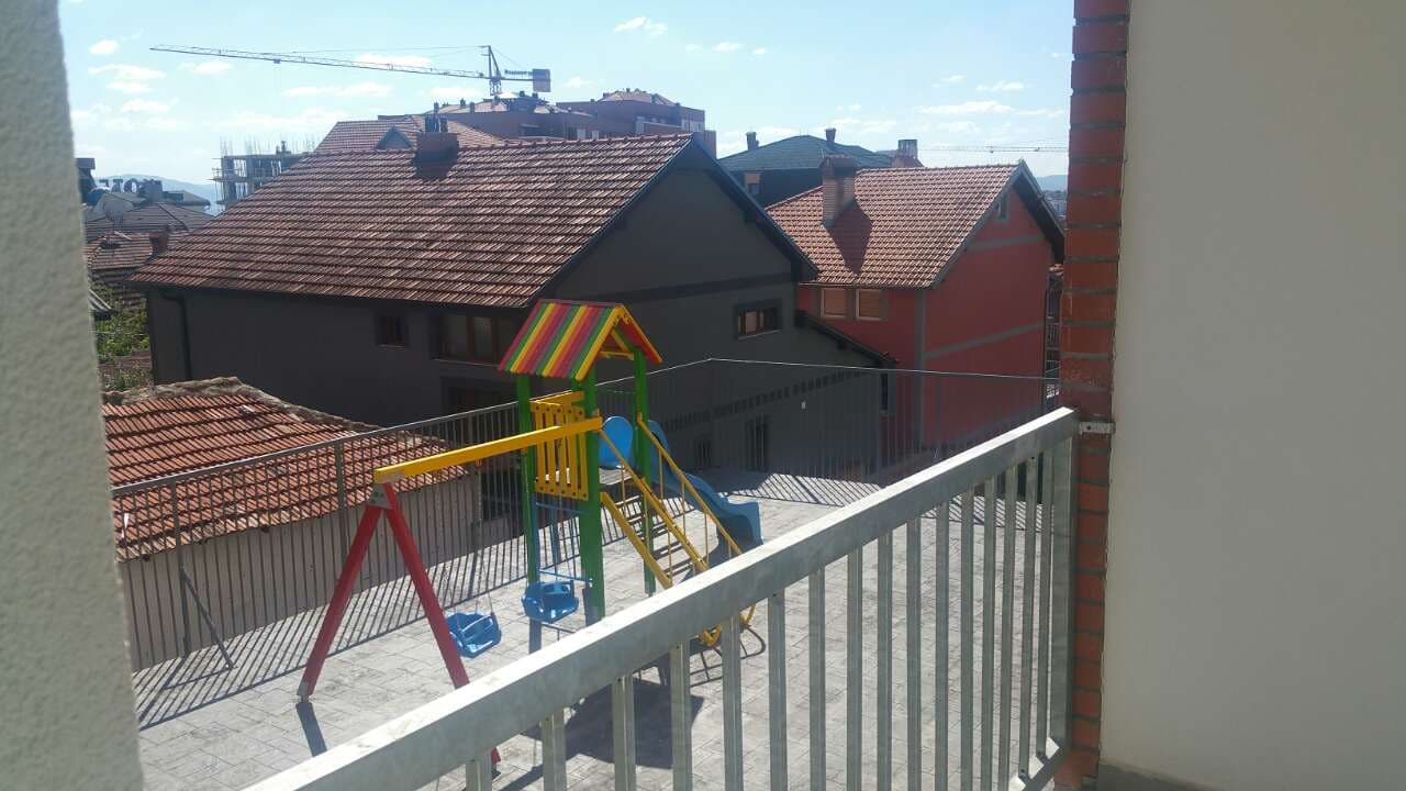 APARTAMENT PËR QIRA – 85 m²