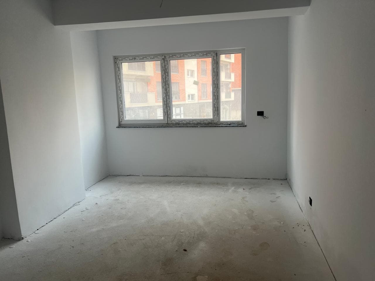 Banesë në SHITJE – 175 m² | Rr 3
