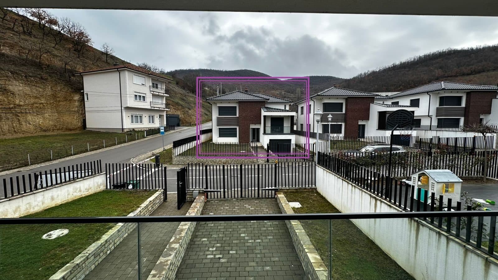 Shtëpi PËR SHITJE – 319 m² | Sofalia Hills, Prishtinë