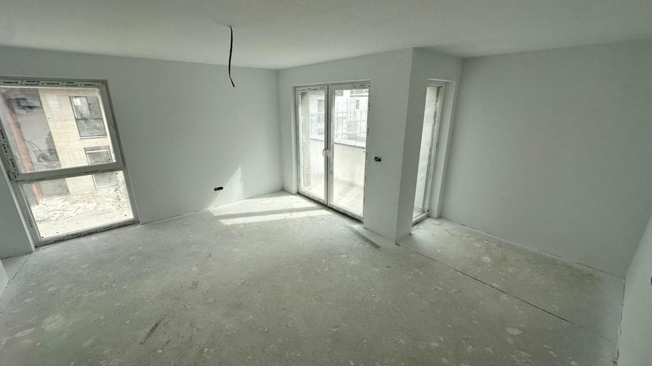 Shtëpi në SHITJE – 215 m² | Çagllavicë
