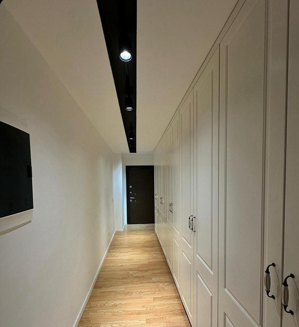 Banesë në SHITJE – 158 m² | Rruga C, 3
