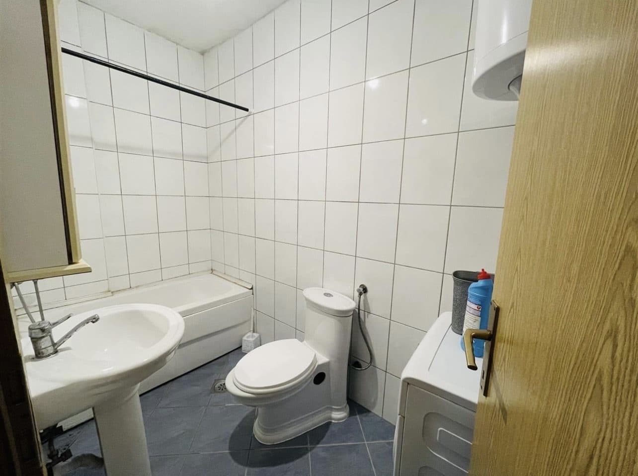 APARTAMENT PËR SHITJE – 98 m² | PRISHTINA