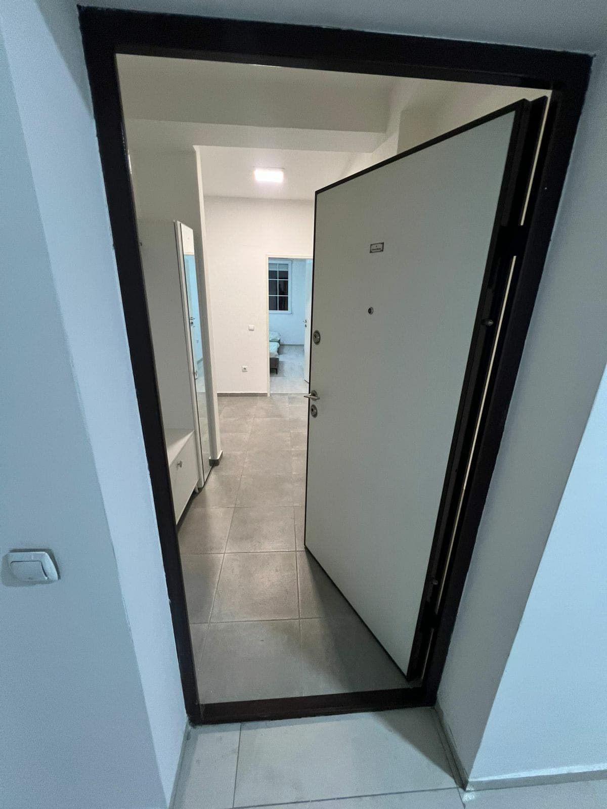 BANESË NË SHITJE – 117 m² | Shatërvan,