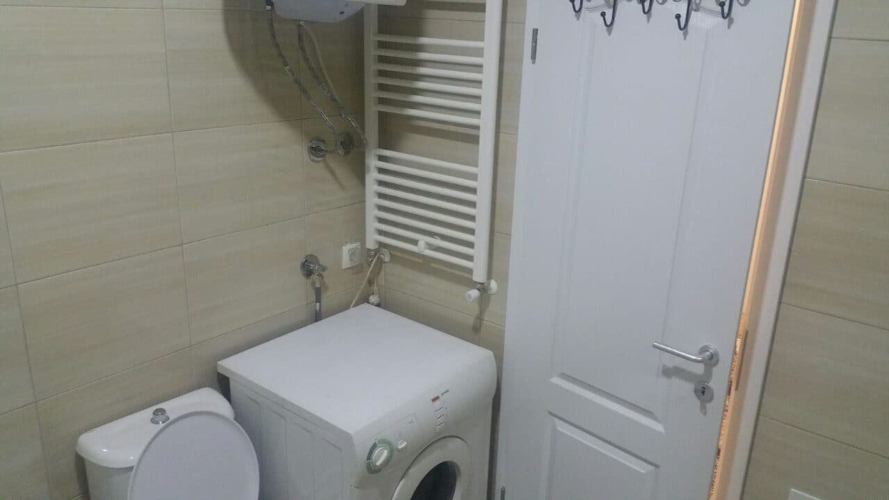 APARTAMENT PËR QIRA – 85 m²