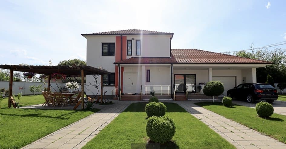 Shtëpi në SHITJE – 200 m² | Preoc,
