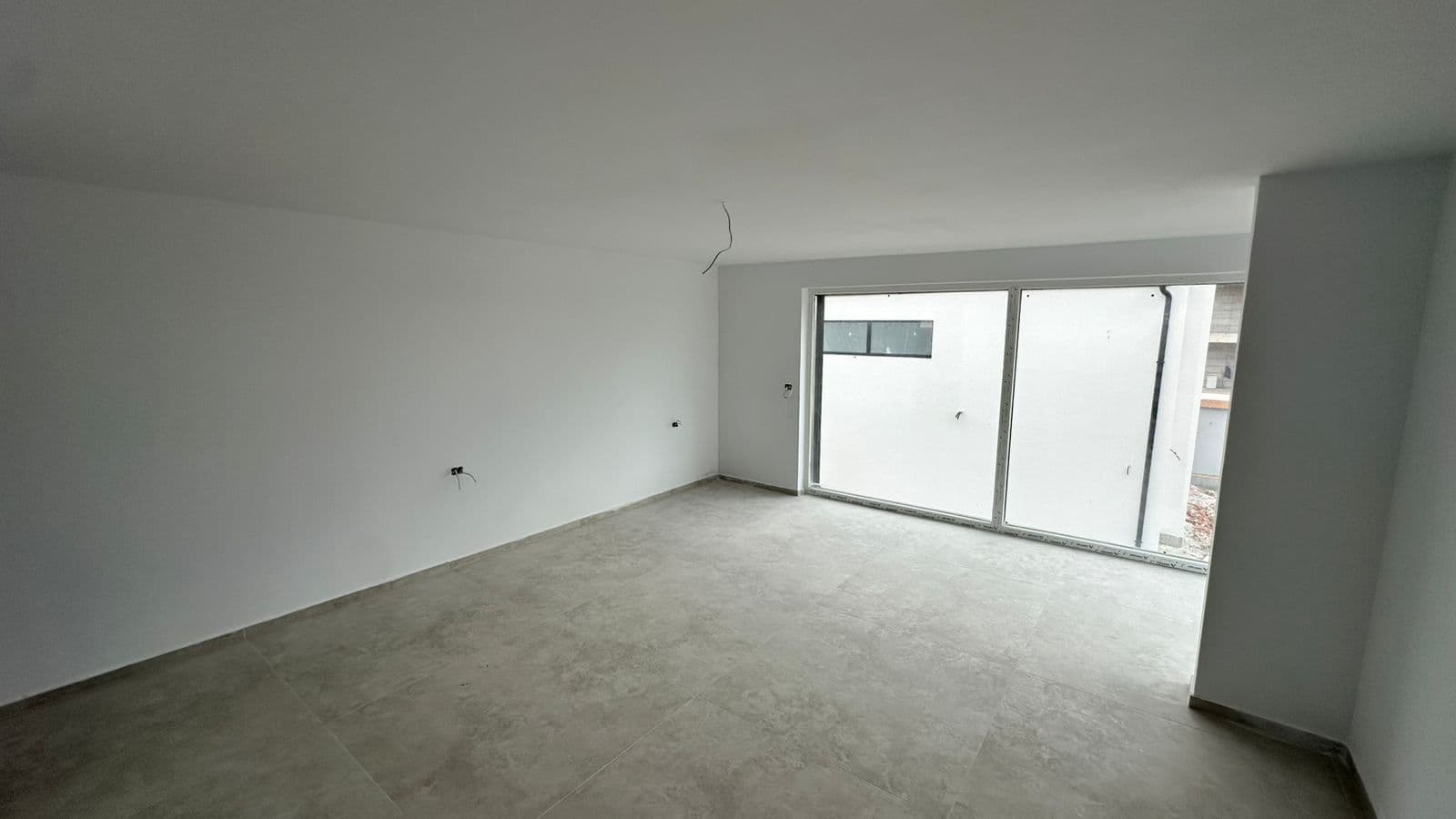 Shtëpi në SHITJE – 240 m² | Çagllavicë