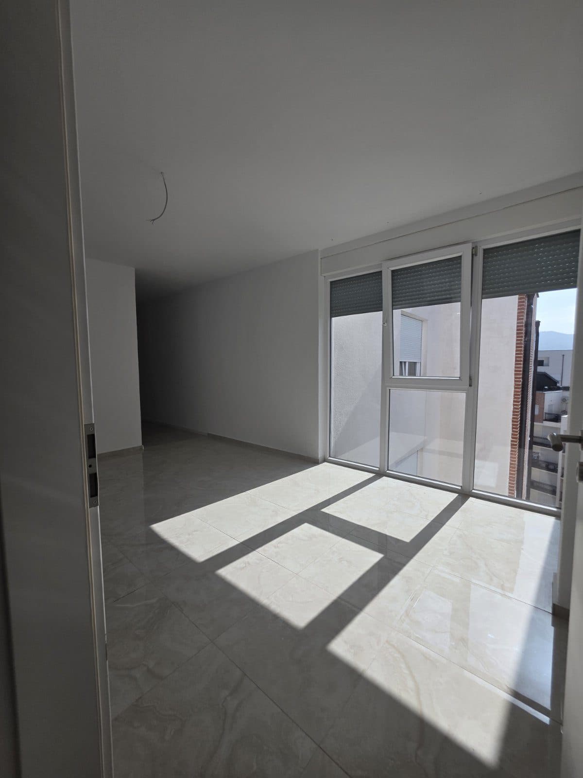 Penthouse në Shitje – 230 m² | Rr