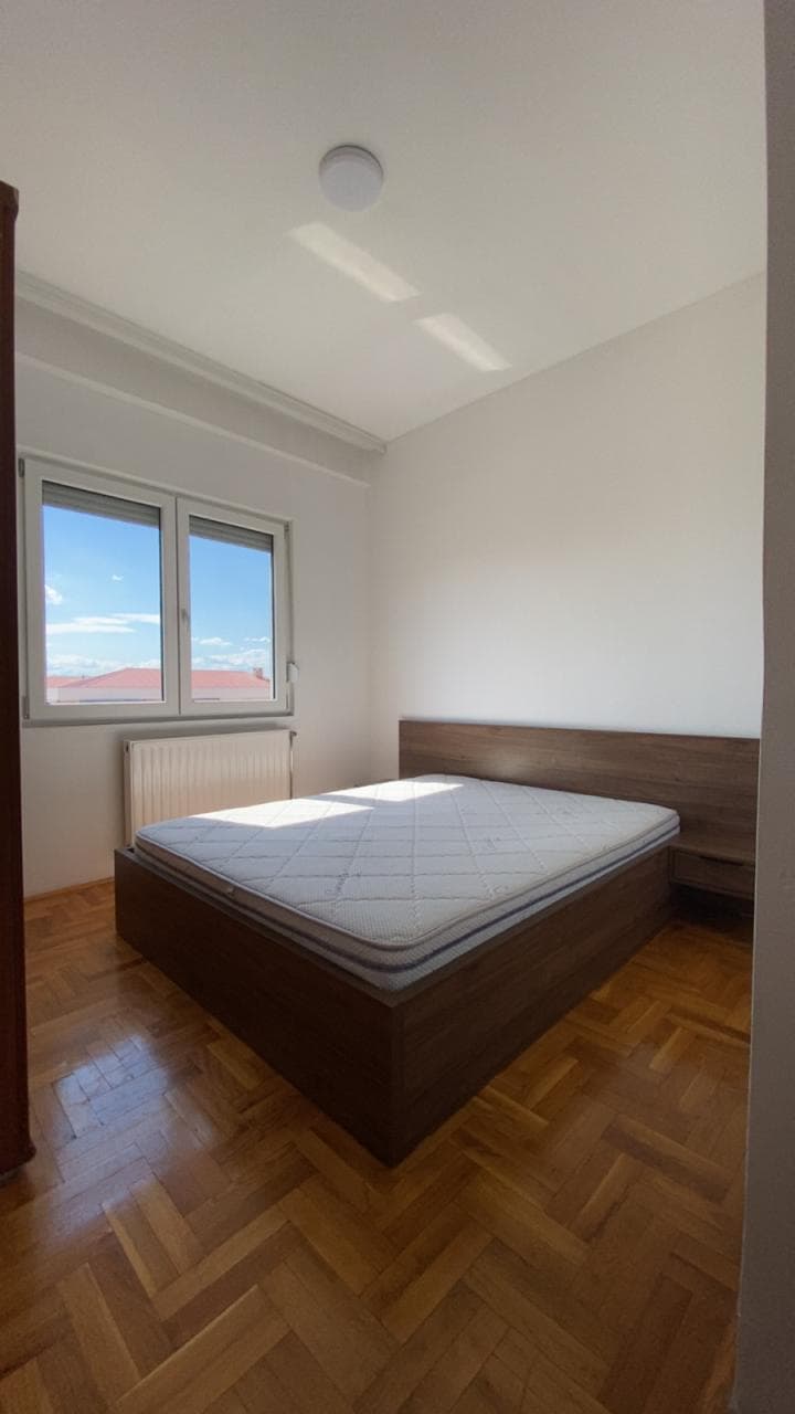 Banesë në SHITJE – 60 m² | Emshir, 2