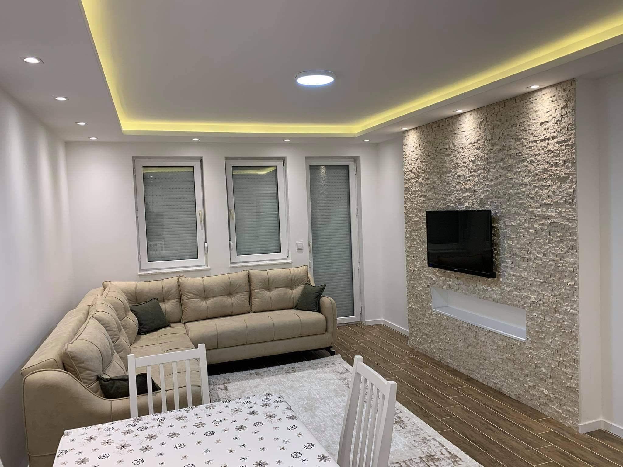 APARTAMENT PËR QIRA – 60 m²