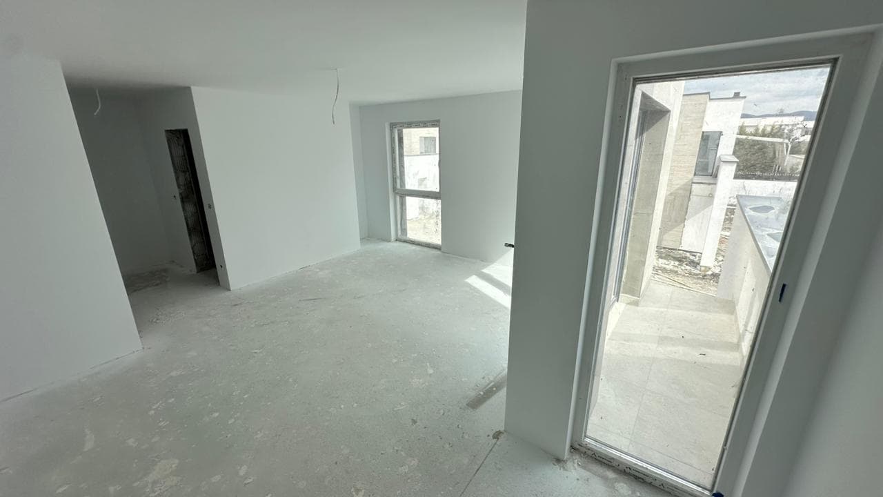 Shtëpi në SHITJE – 215 m² | Çagllavicë