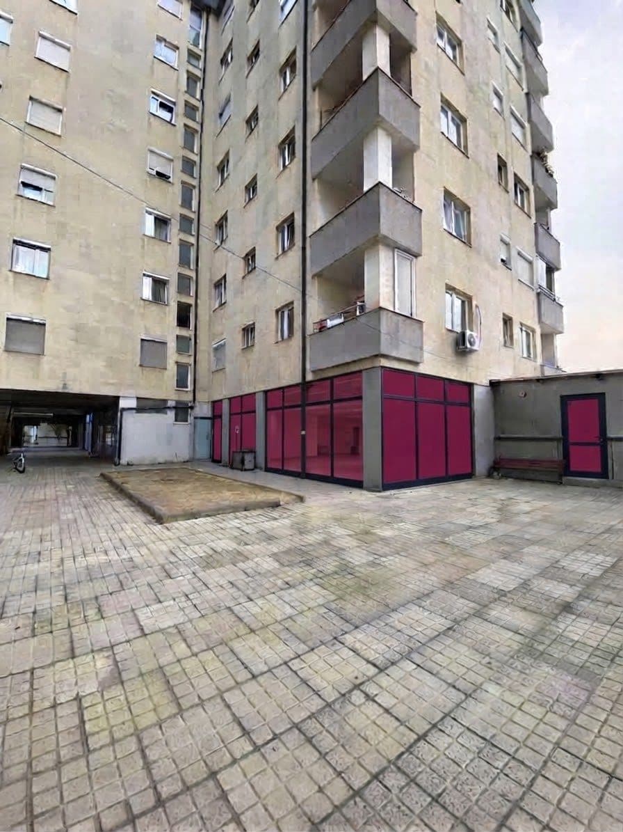 Lokal Afarist me Qira – 150 m²