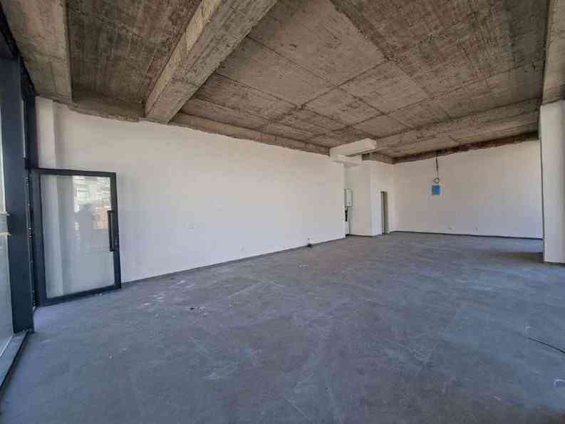 Lokal me QIRA – 80 m² | Prime City, 3