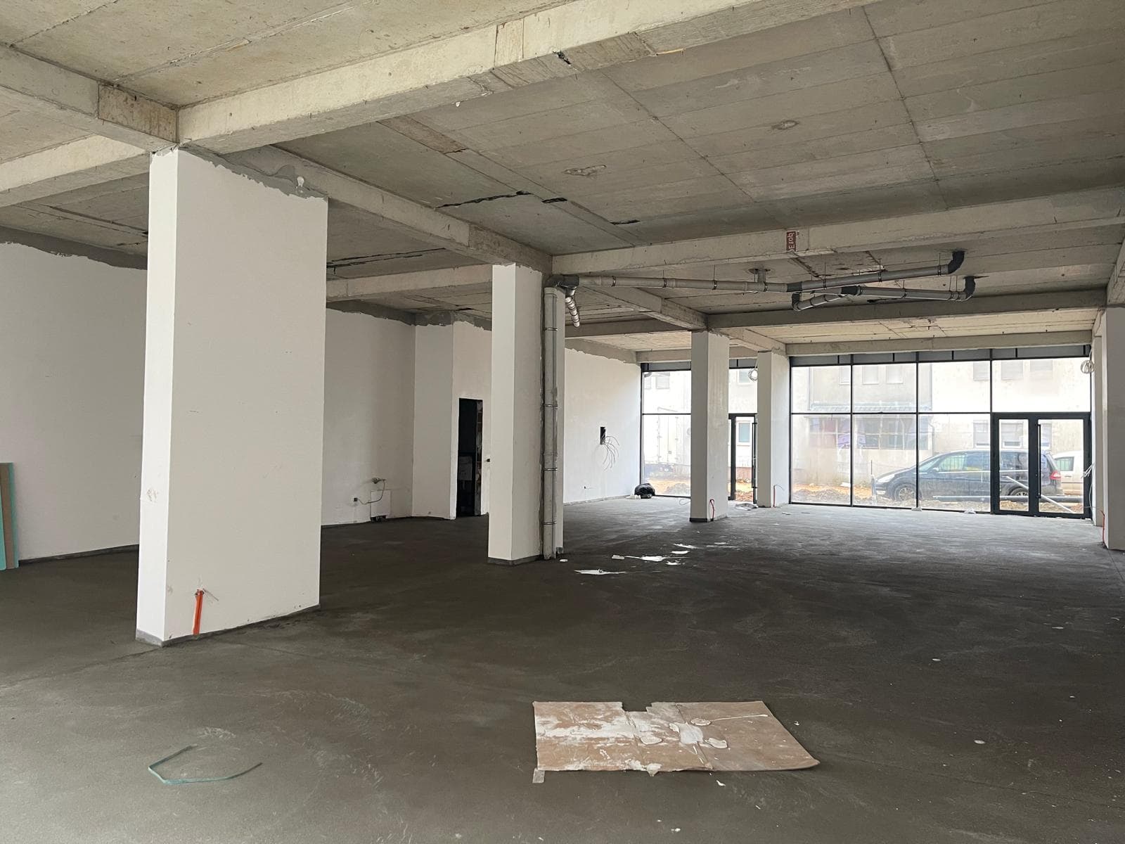 Lokal në SHITJE – 472 m² | Drenas 4