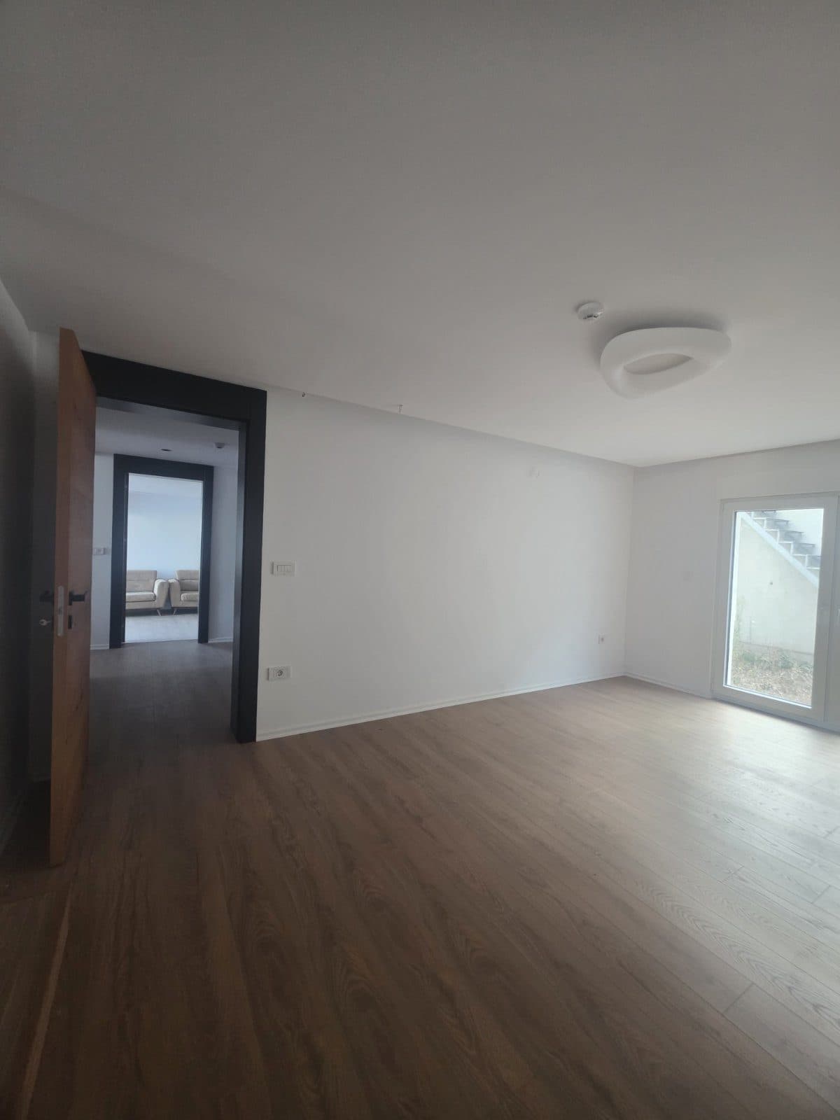 SHTËPI LUKSOZE PËR QIRA – 800 m² | DRAGODAN, PRISHTINË | €4,000/MUAJ