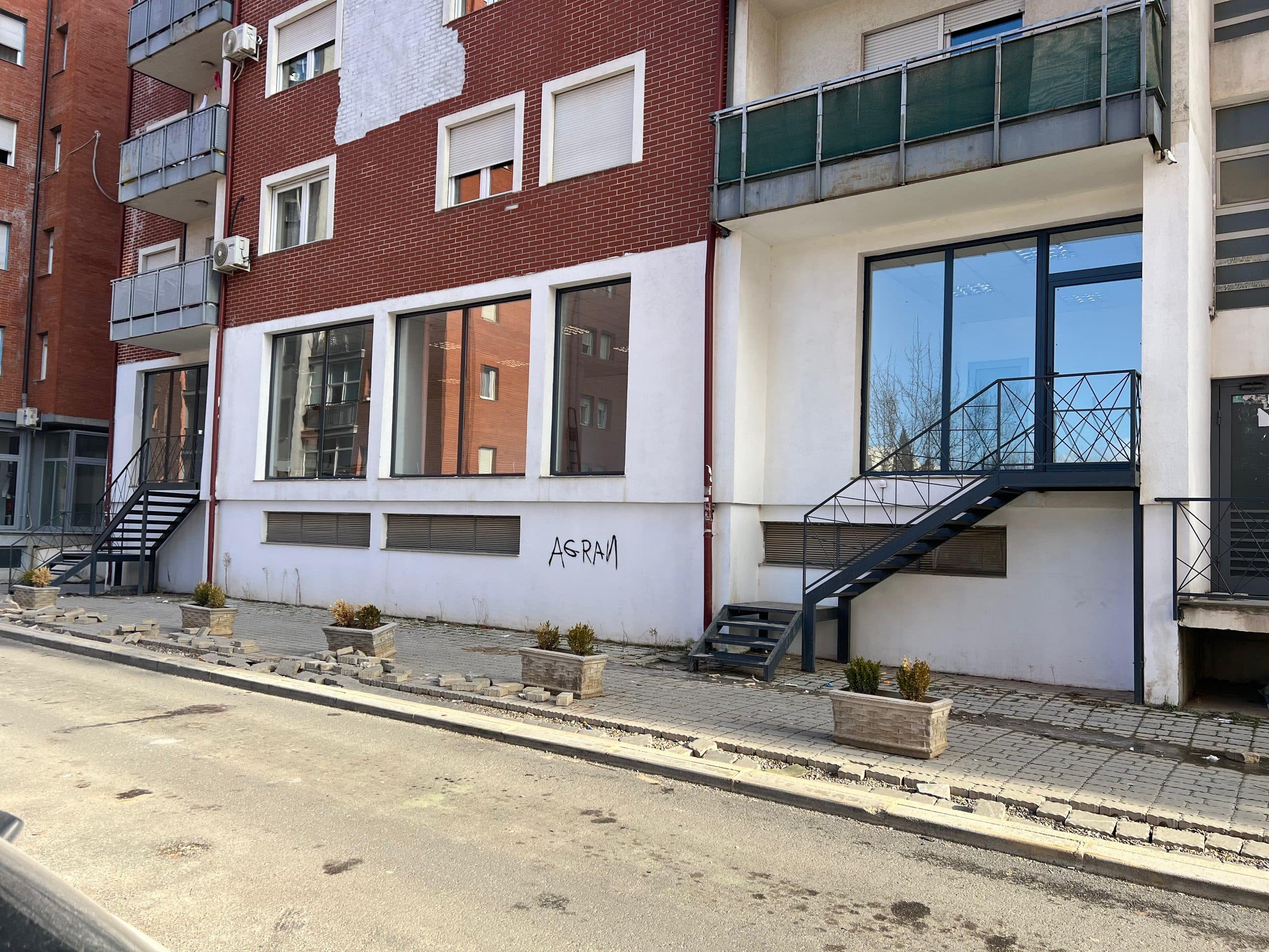 Lokal në SHITJE – 128 m² | në Rrugën B 3