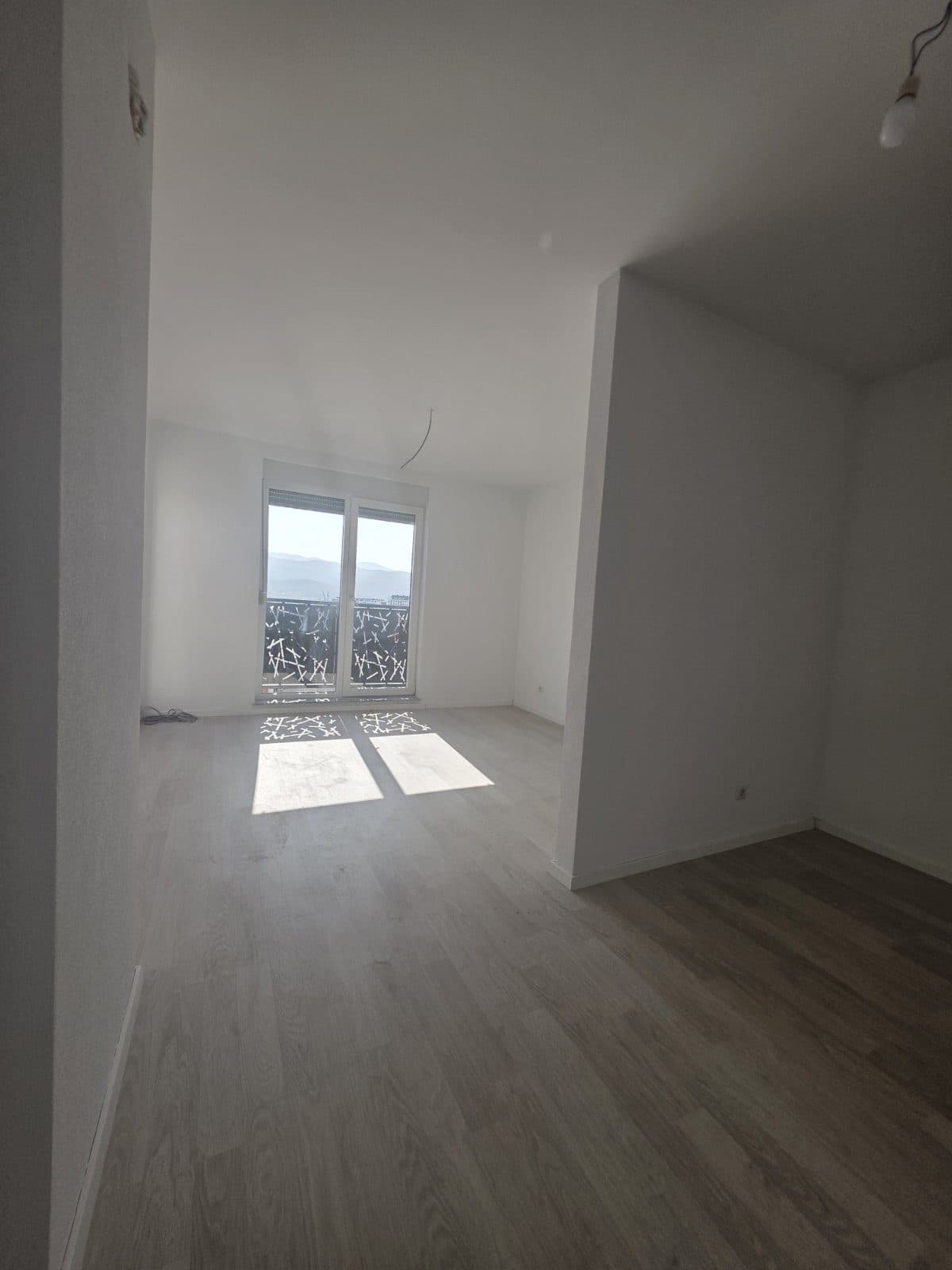 Penthouse në Shitje – 230 m² | Rr