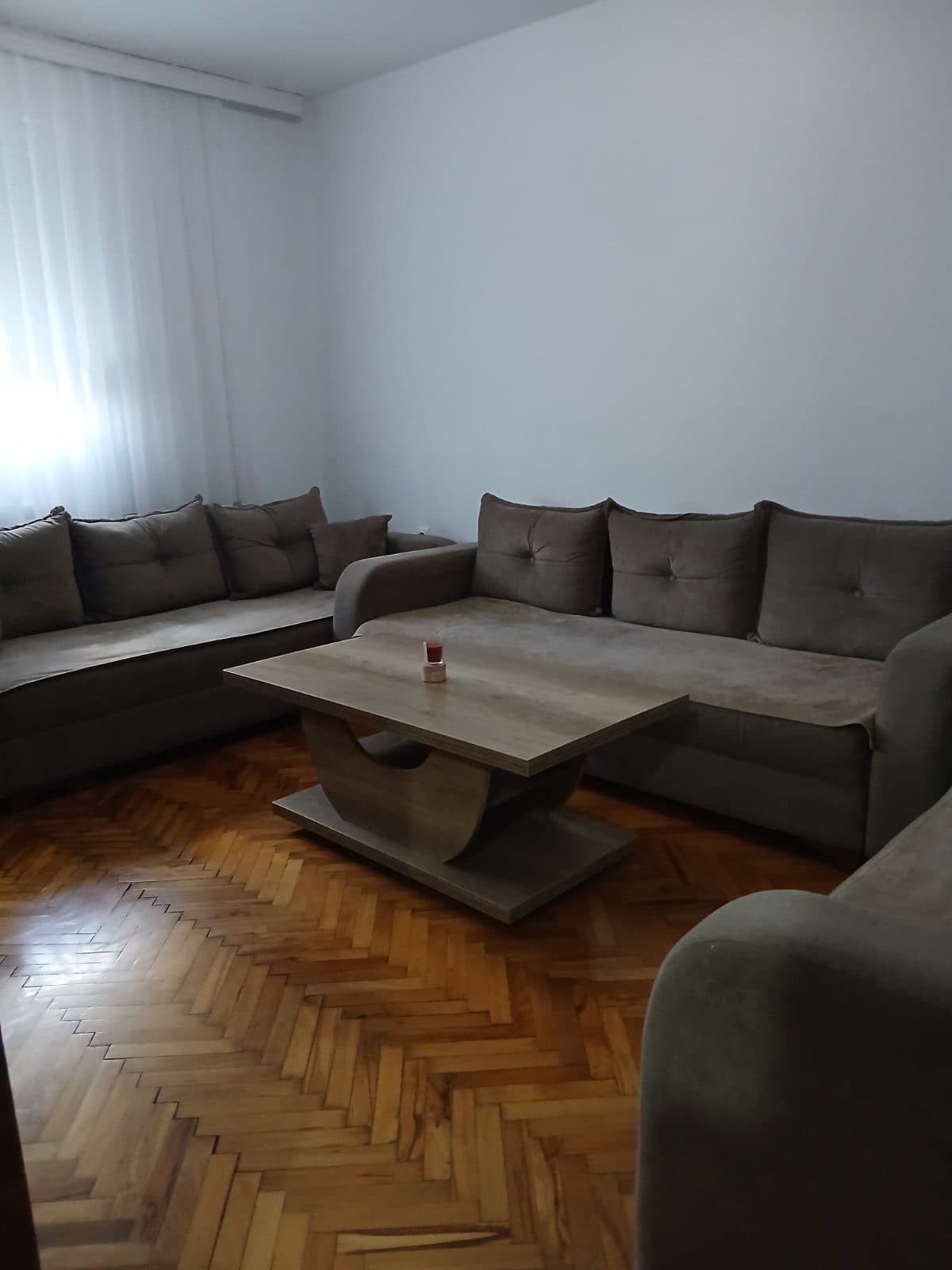 Banesë me QIRA – 37 m² | Ulpianë, 4