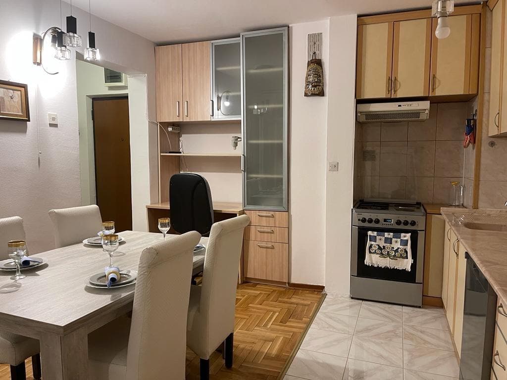 Banesë me QIRA – 70 m² | Rruga Bill 4