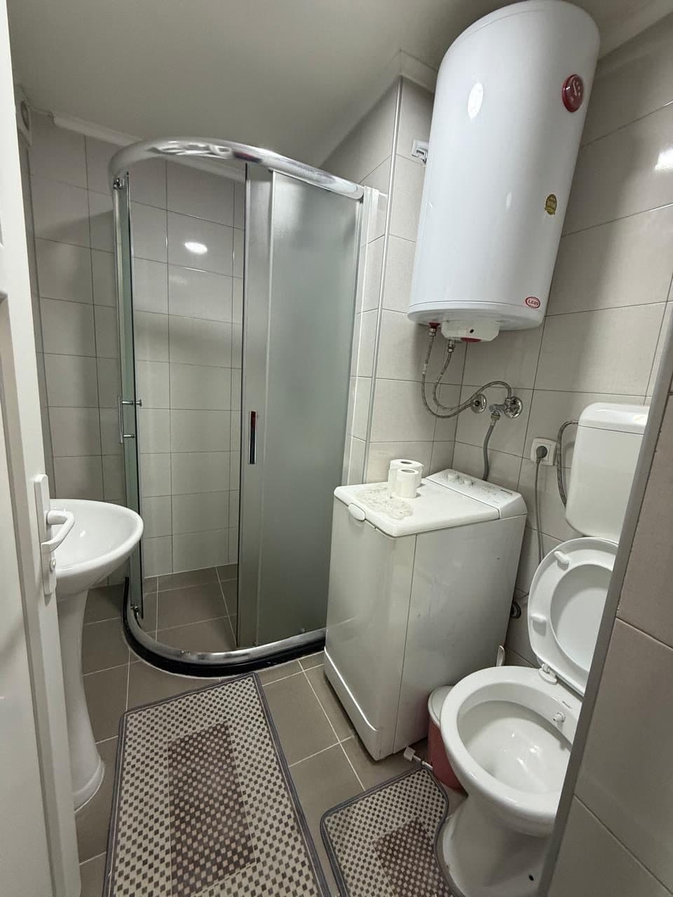 APARTAMENT PËR QIRA – 30 m² 3