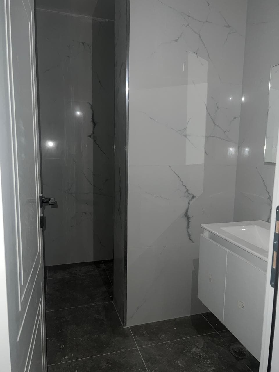 Apartament për SHITJE – 164 m² | Lagjja Emshir (Kati i 4-të)