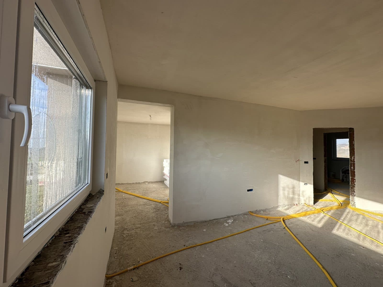 Shtëpi për Shitje – 200 m²