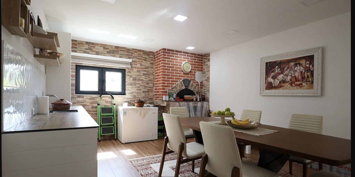 Shtëpi në SHITJE – 200 m² | Preoc,