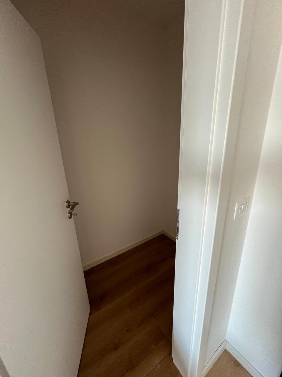 Apartament për SHITJE – 92 m² | Bregu i Diellit