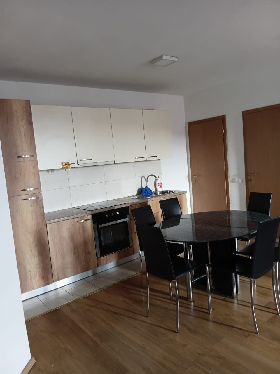 Banesë me QIRA - 80 m² | në Tophane