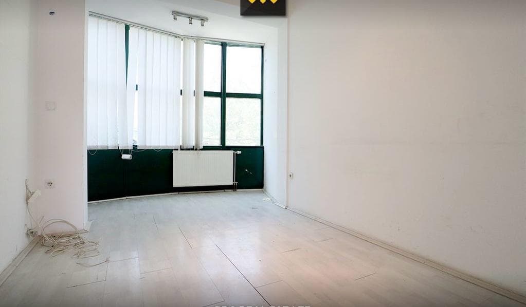 Objekt Administrativ me QIRA – 740 m² 3
