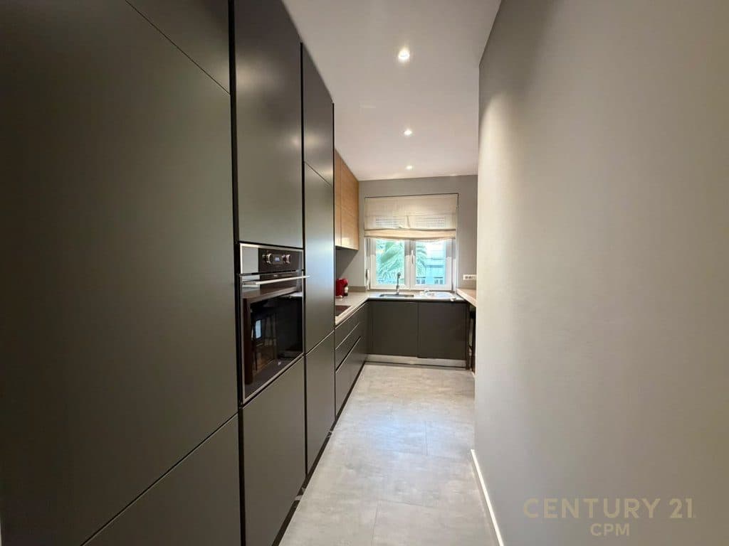 JEPET ME QIRA APARTAMENT PREMIUM , TOUCH OF SUN! 3