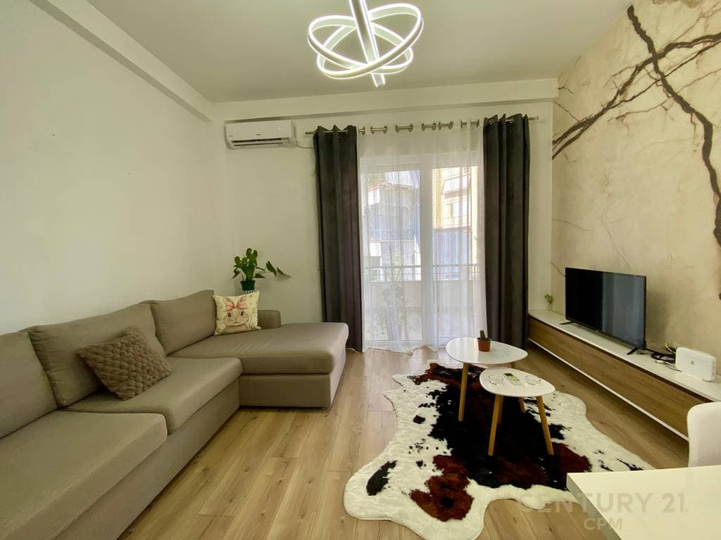 TEK LIQENI THATE JAPIM ME QIRA APARTAMENT MODERN 1+1 4