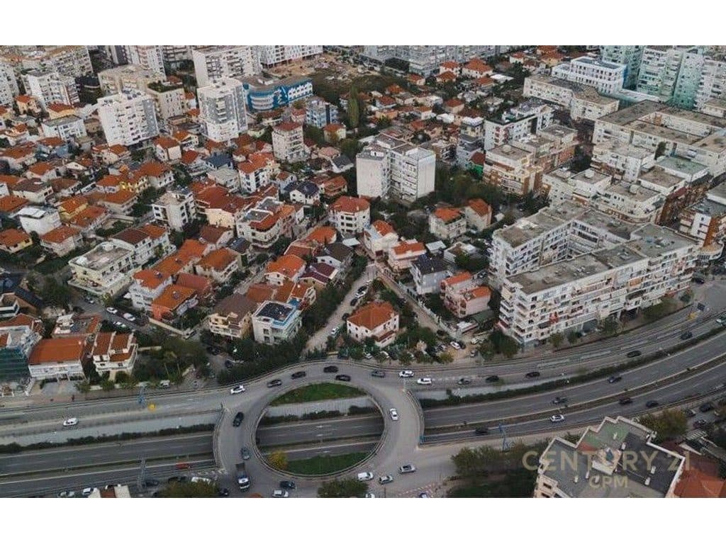 Vilë me qira për biznes tek Vilat e Selitës! 4