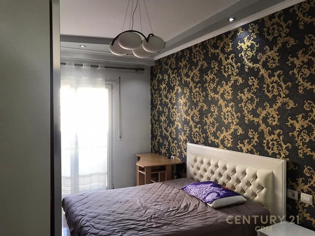 ME QIRA APARTAMENT 2+1 NË ZOGU I ZI! 4
