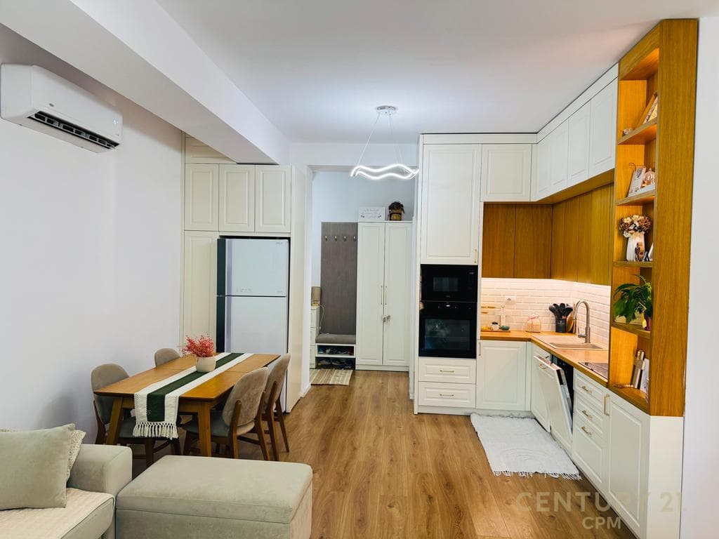 Apartament 3+1+2 tek Rezidenca Kaimi