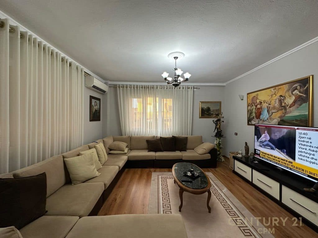 Apartament 3+1+2 Per Shitje Prane Rruges Muhamet Gjollesha! 2