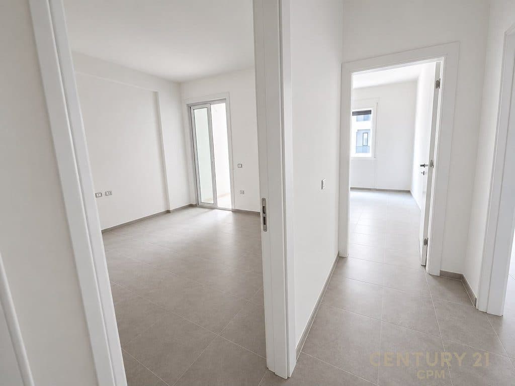 PRANE LUNGOMARE SHESIM APARTAMENT 2+1 + POST PARKIMI EKSTRA 3