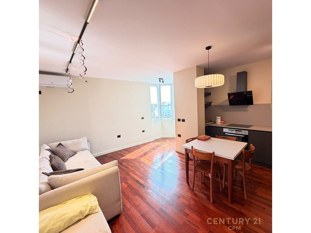 JAPIM APARTAMENT 2+1+2 ME QIRA TEK MINE PEZA!!! 2
